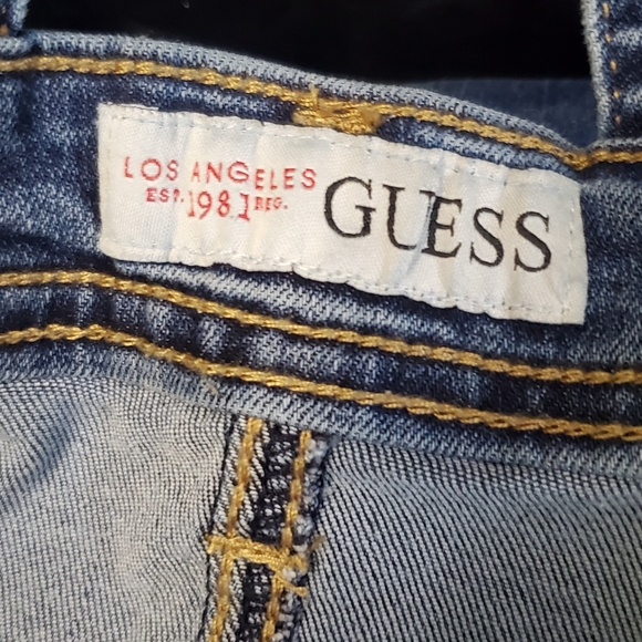 Guess Aviana Jean Overalls Size 6* - Picture 10 of 11